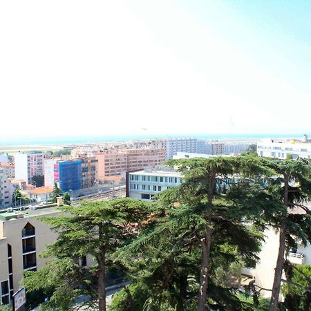 Nice Apartment Exterior foto