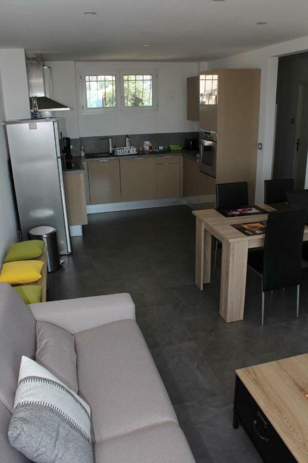 Nice Apartment Exterior foto